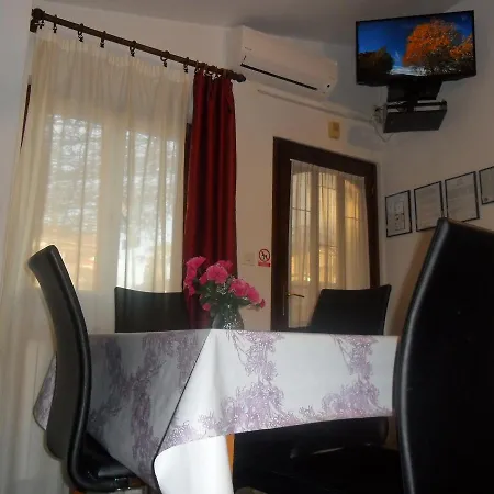 Vile Park Apartments Poreč Extérieur photo