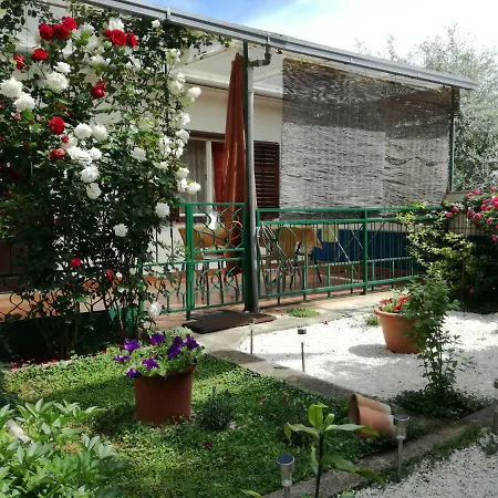 Vile Park Apartments Poreč Extérieur photo